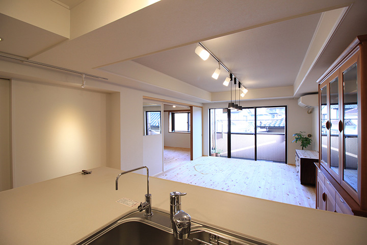 黎明号的翻新工程

注：あけぼの在航天领域常指黎明号（黎明号小行星探测器是日本宇宙航空研究开发机构（JAXA）的一颗卫星），如果あけぼの不是指航天相关事物，可根据实际情况调整为黎明的翻新 等表述，这里按照可能的专业语境进行翻译 丨andfujiizaki一級建築士事務所-11