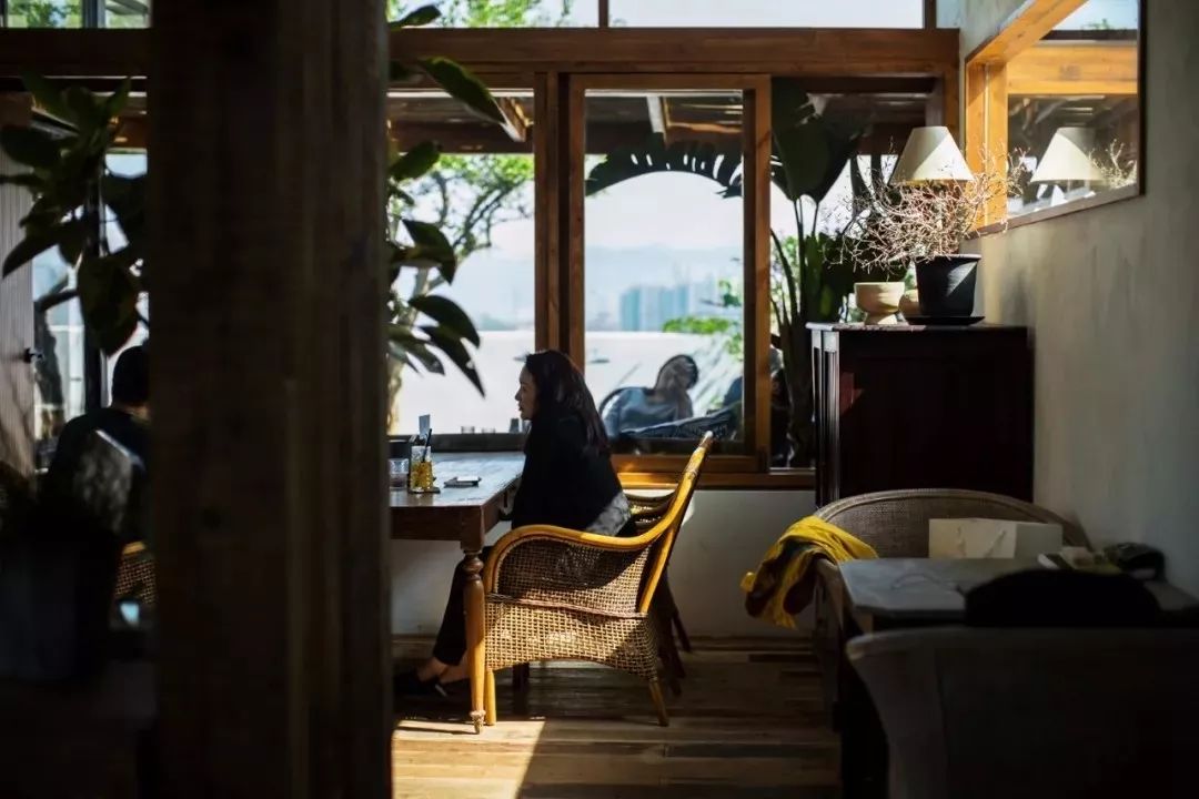 城市屋顶的田园生活——格外小馆·屋顶顶店-21