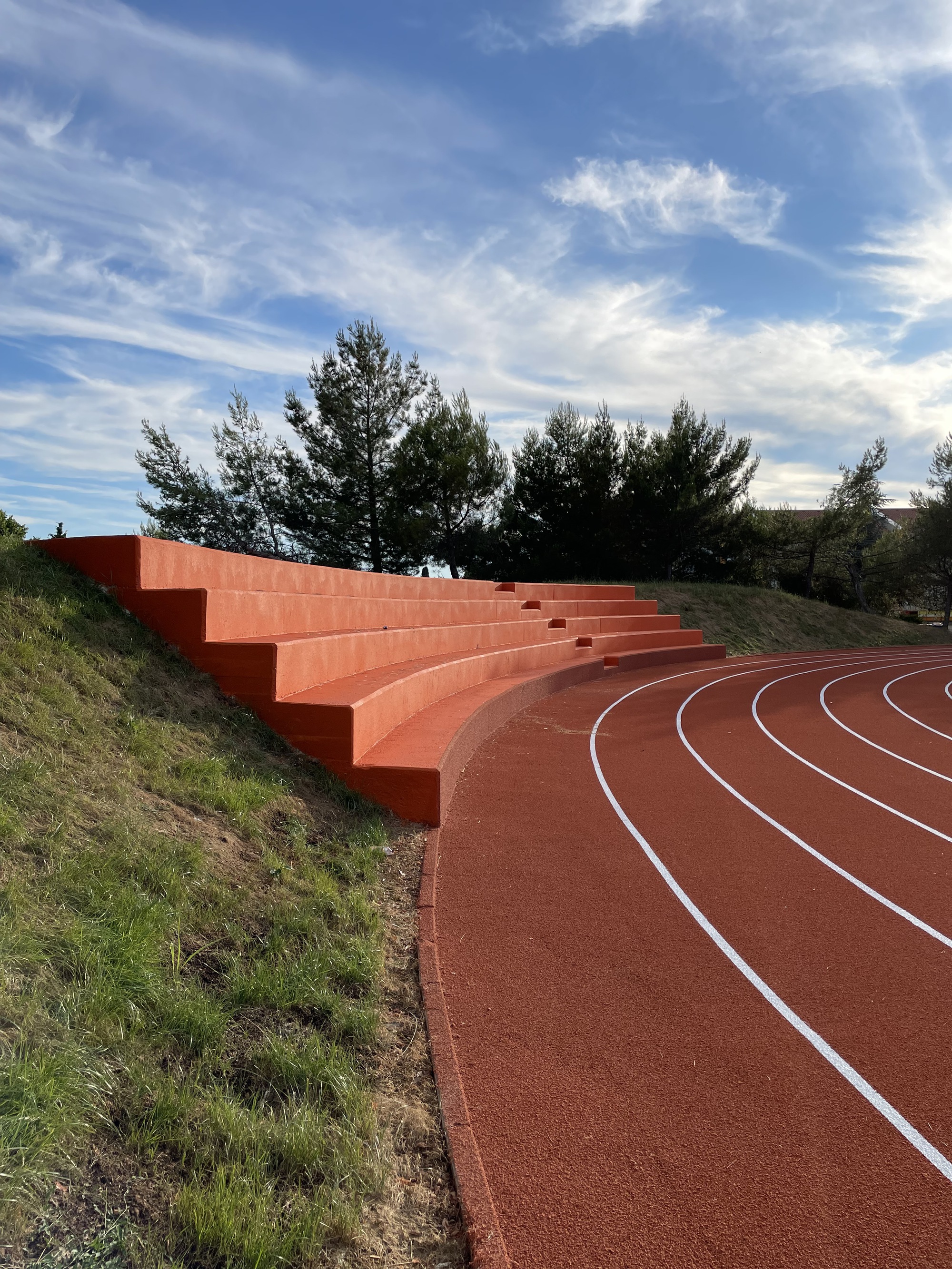 Sports Field of Elementary School Marija i Lina / Studio MAU d.o.o.-16