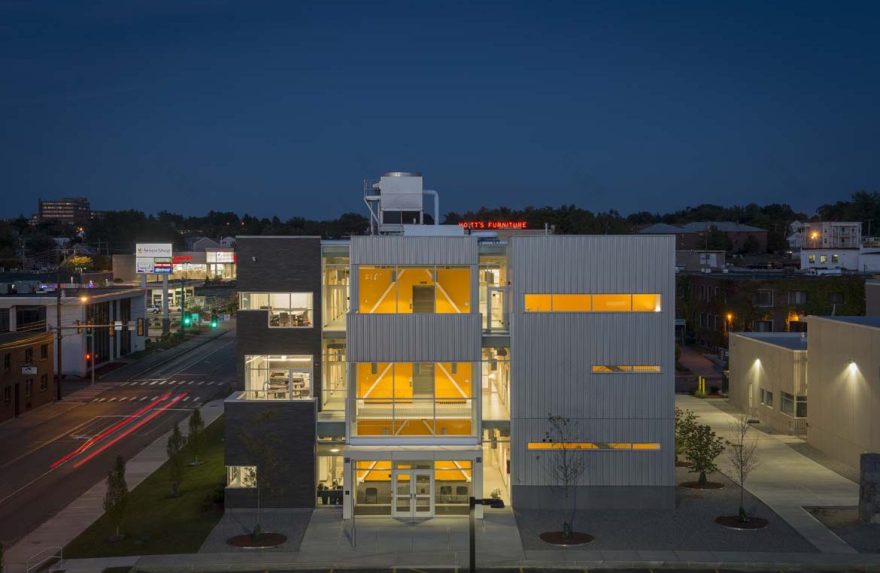 曼彻斯特市公共工程管理局行政大楼丨英国曼彻斯特丨Lavallee Brensinger Architects-7