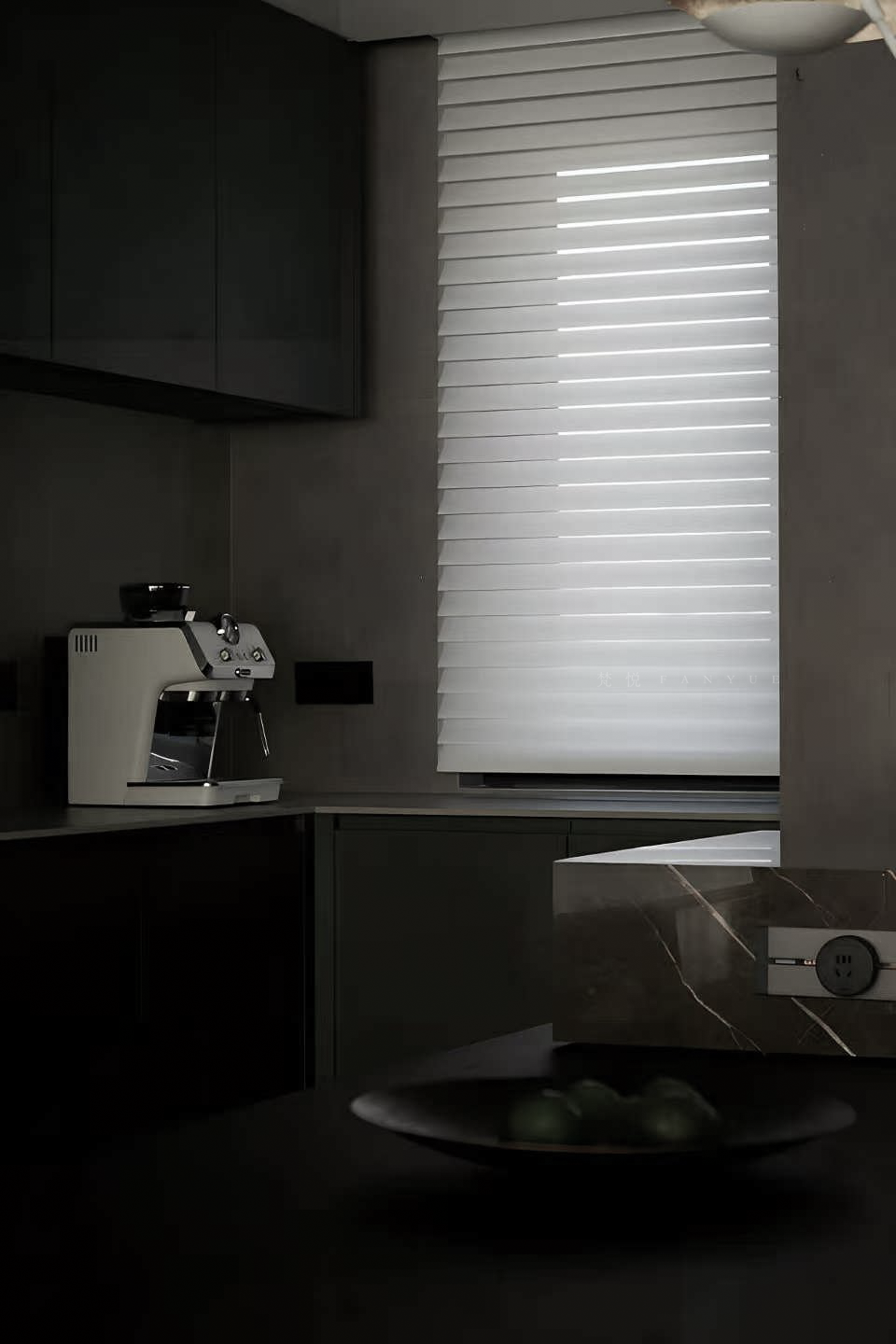 FANYUESTUDIO·实景|意式极简婚房-47