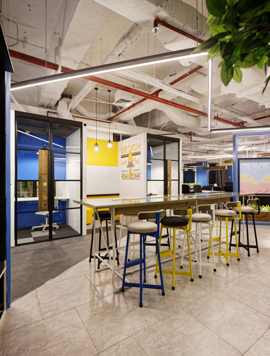 蓝工业风旅图办公室设计-31