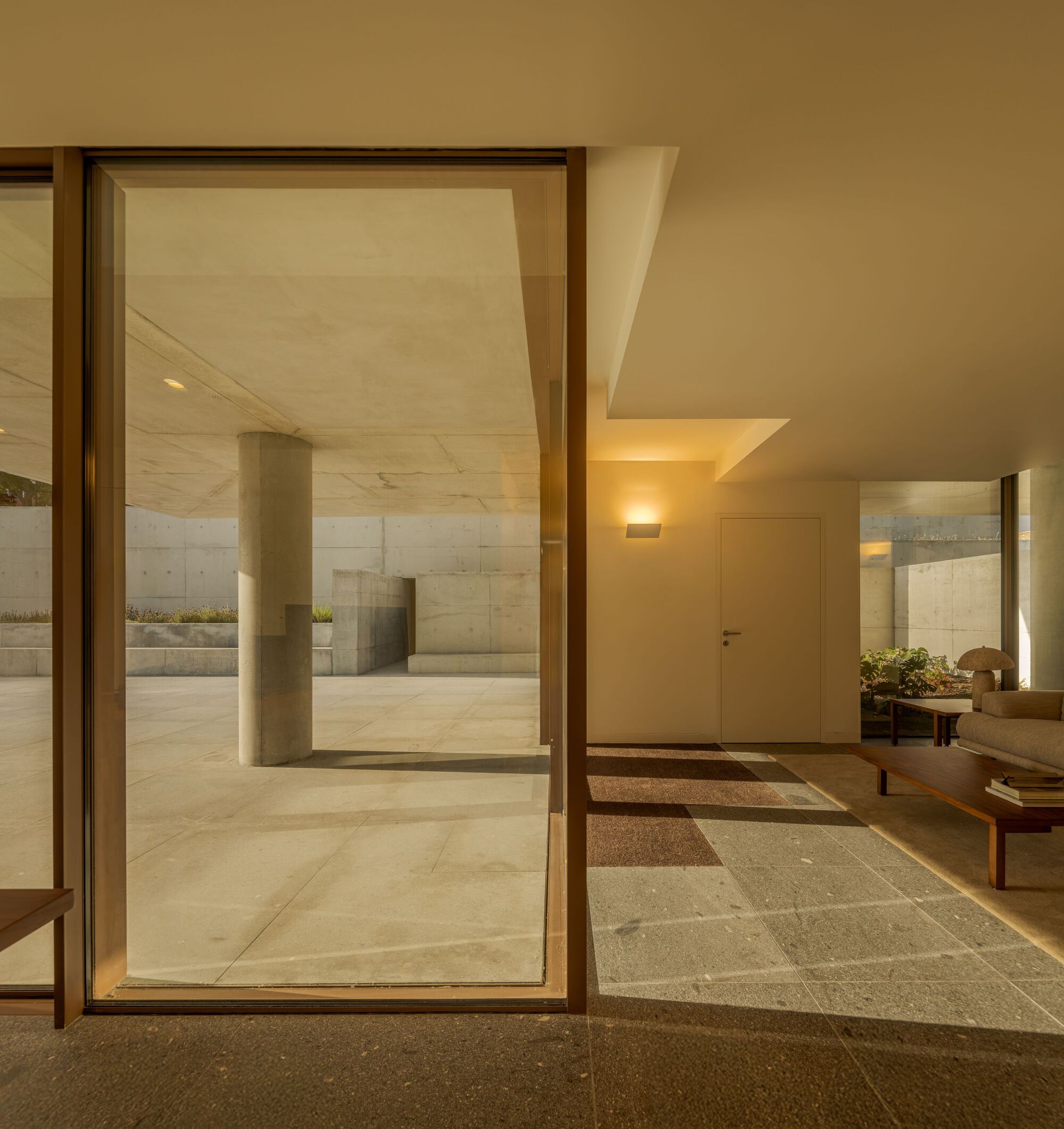 多层住宅建筑丨葡萄牙波尔图丨OODA-9