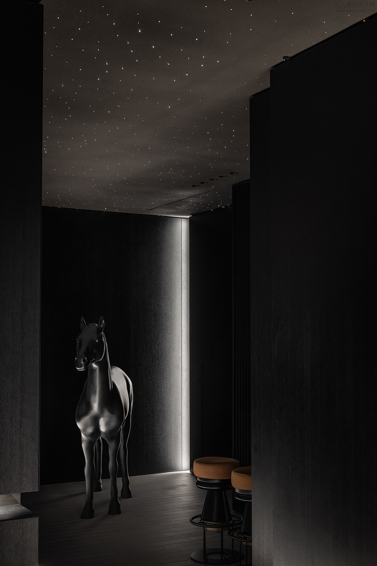 光芒 · 上海 120㎡商业展厅设计丨中国上海丨FF DESIGN-0