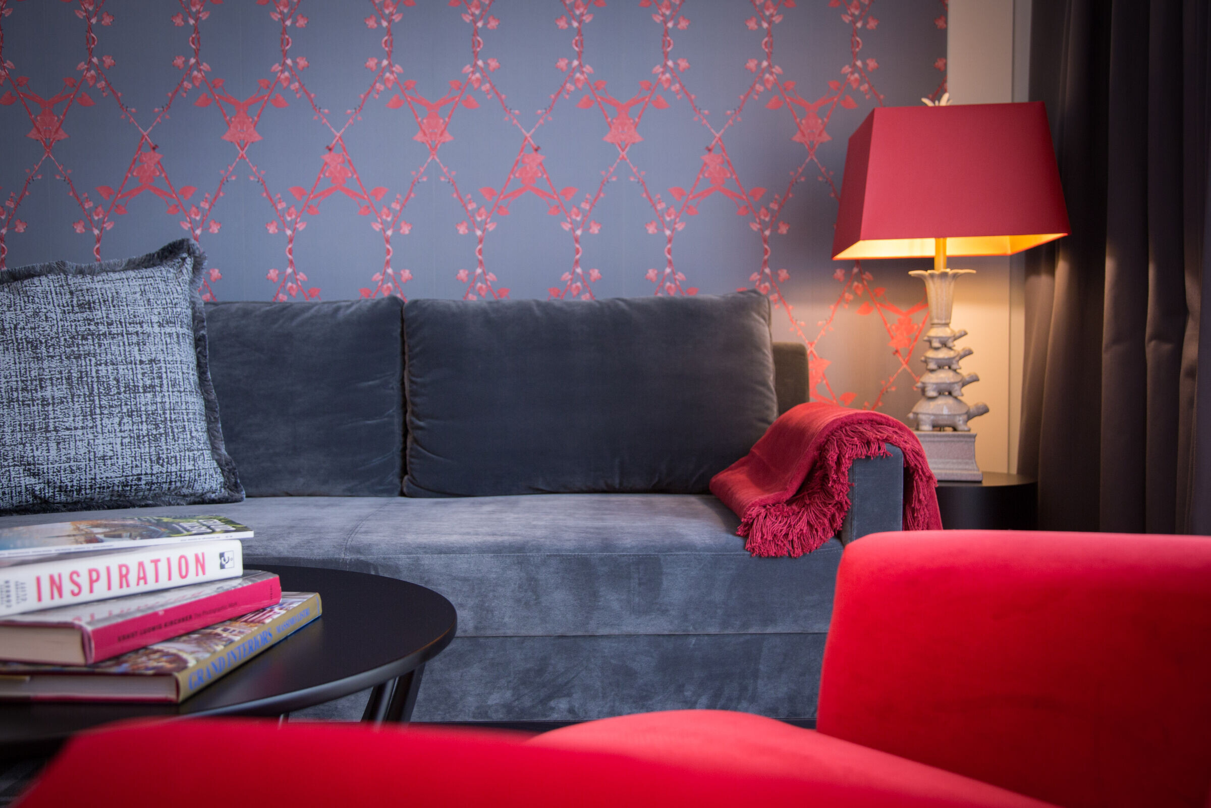 汉堡 Tortue Hotel 定制壁纸打造梦幻空间-8