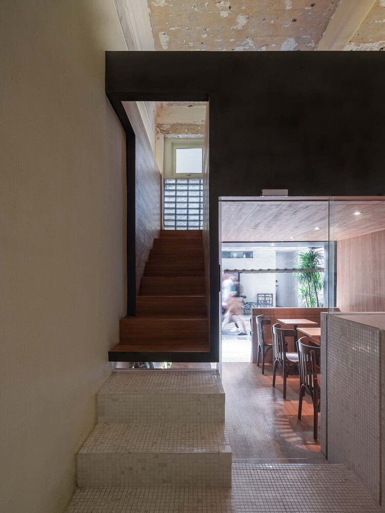 广州 Qualia 咖啡厅丨中国广州丨水边工作室-16