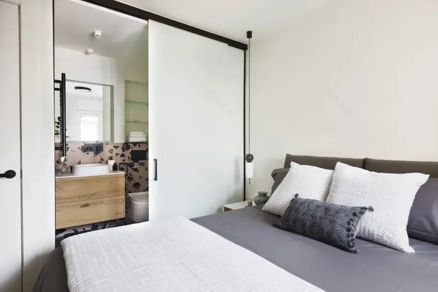 西班牙海滩上具有多元文化底蕴的 100 平米公寓-12