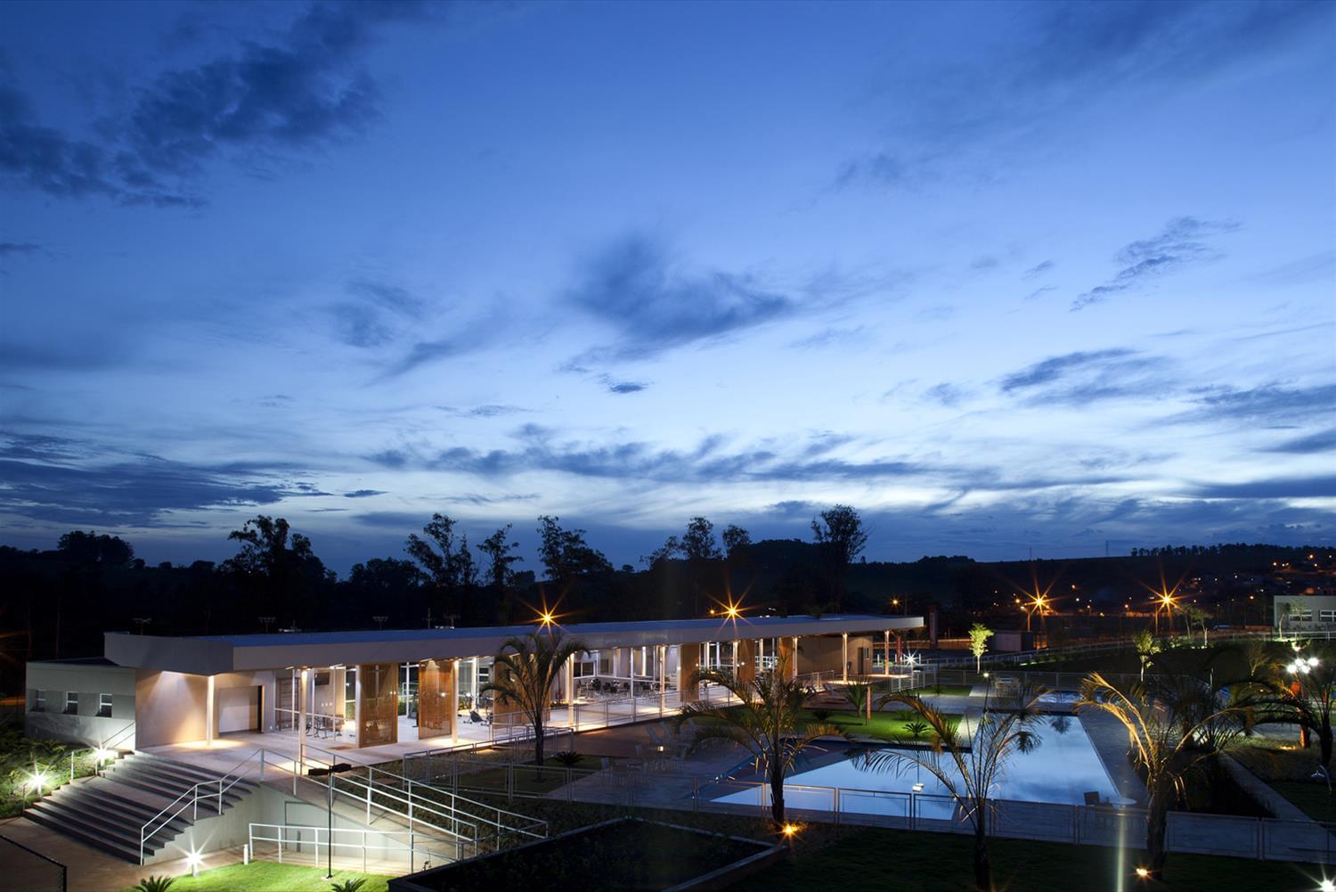 阿尔法城皮拉西卡巴俱乐部-2