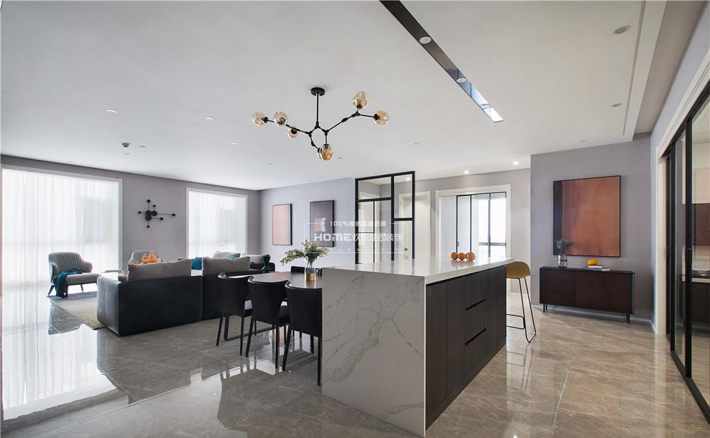 极简黑白灰的别墅设计，呈现高级感与舒适性-20