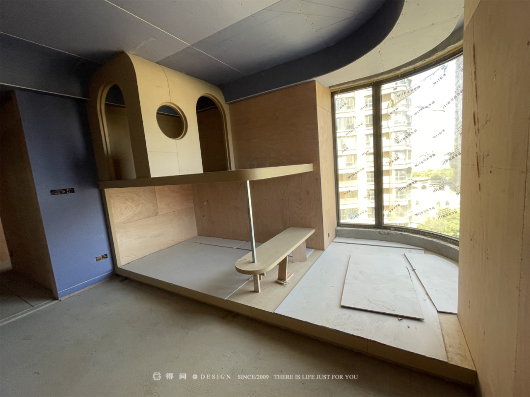 实景首发丨双餐厅、地台儿童房...用治愈系原木住宅给春日来信-228