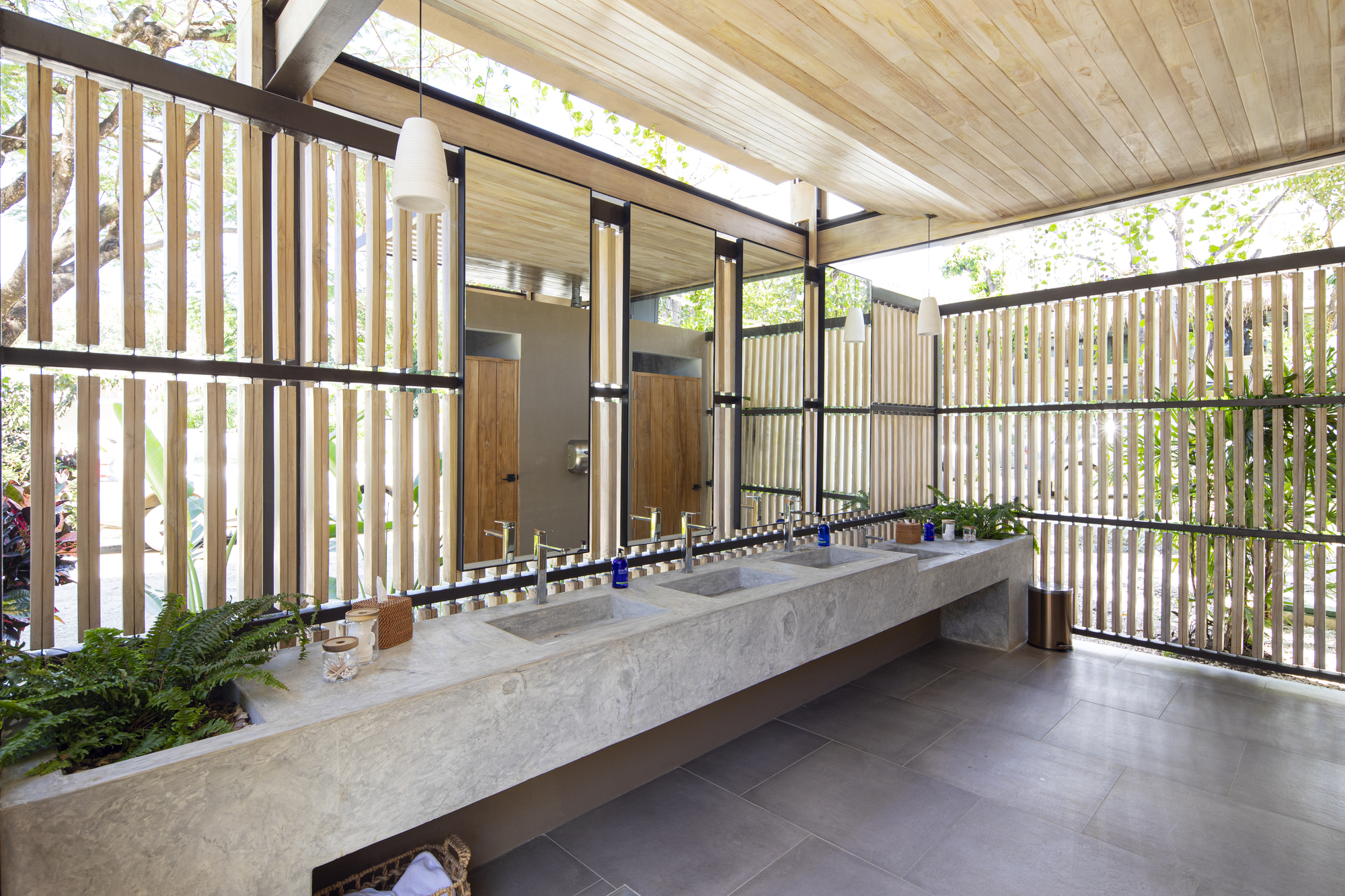 Costa Rica Athletic Center / Studio Saxe-38