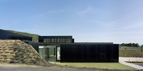 Funeral Home and Garden in Pinoso by Cor | Dezeen-6