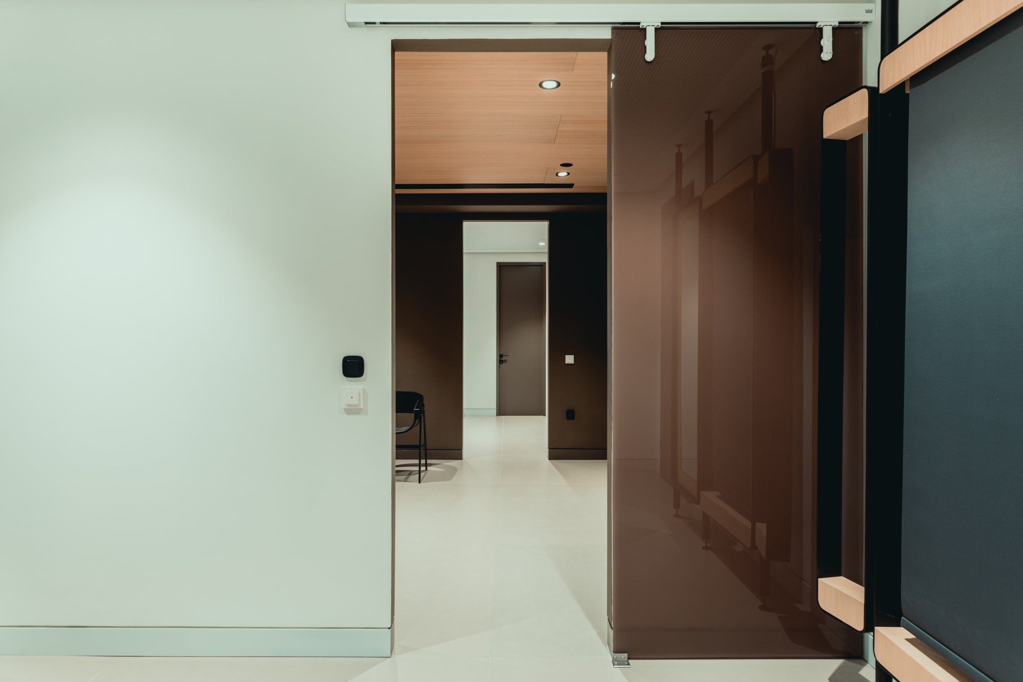 HYSKIN 皮肤科中心丨希腊丨Yiannis Pouspourikas 设计工作室-10