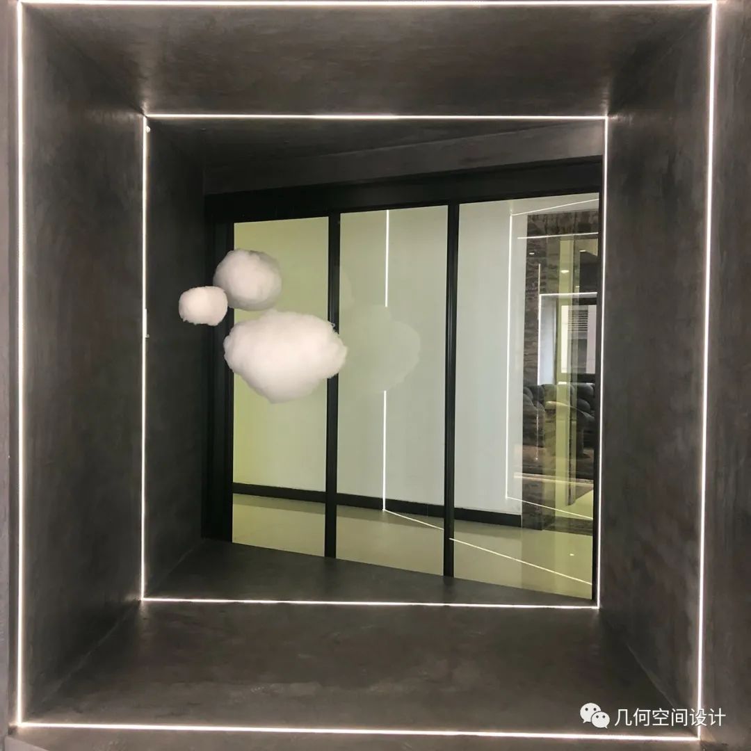 宫崎骏式设计,打造 230 平米极简美感之家-40