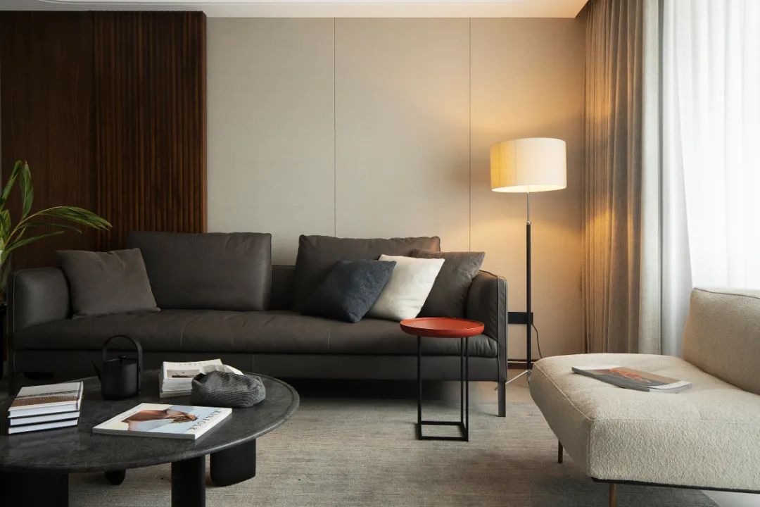 胡桃木的温润，营造光影下的生活感 | 千上设计-26