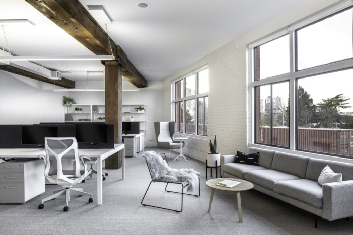 温哥华 Cutler 建筑事务所创意实验室风格办公室-9