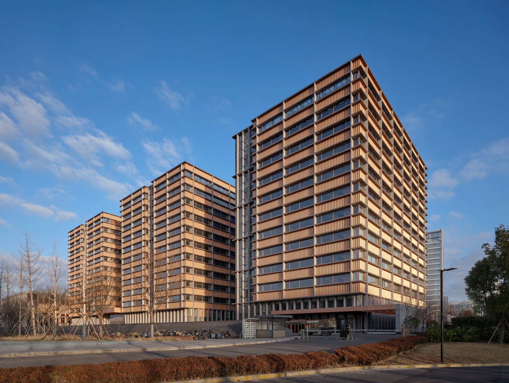 上海现代汽车服务产业集聚区尚鸿商务中心丨中国上海丨致正建筑工作室,同济大学建筑设计研究院等-37