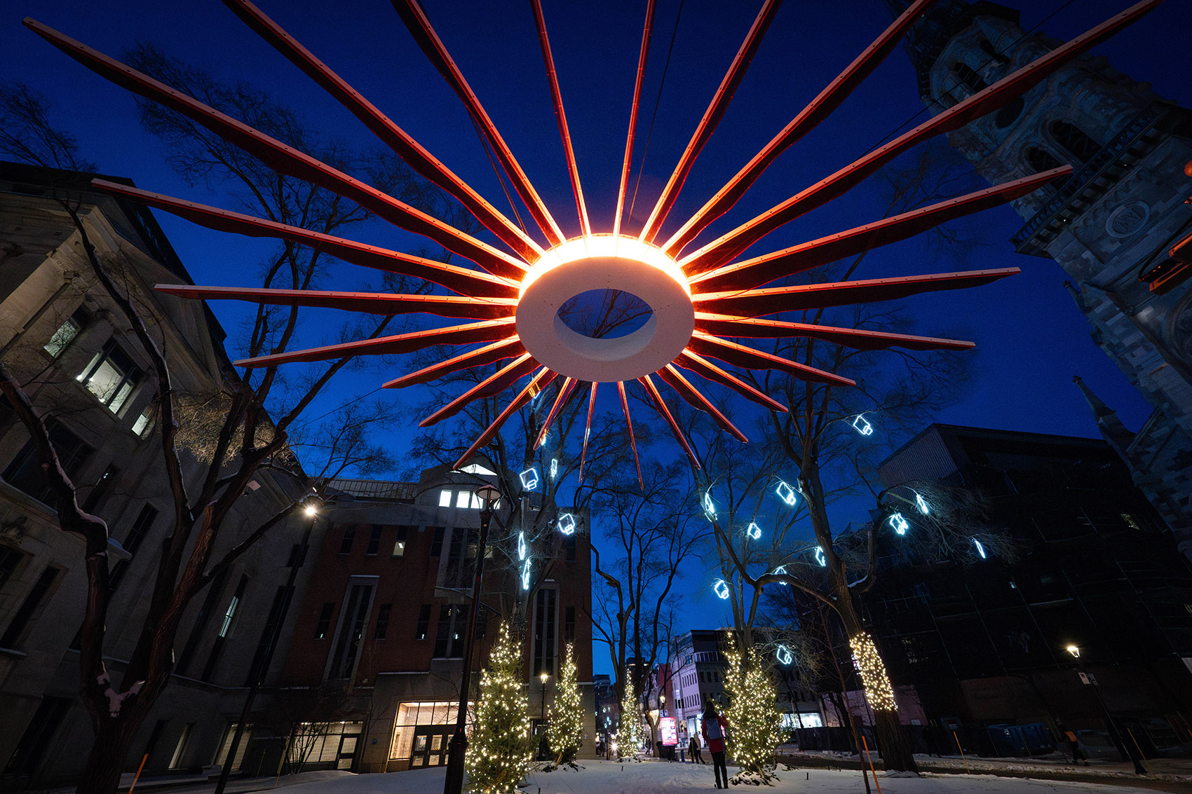 LUMINO灯光艺术节丨加拿大蒙特利尔丨众多艺术家（如Limelight Art,Chevalvert等）-20