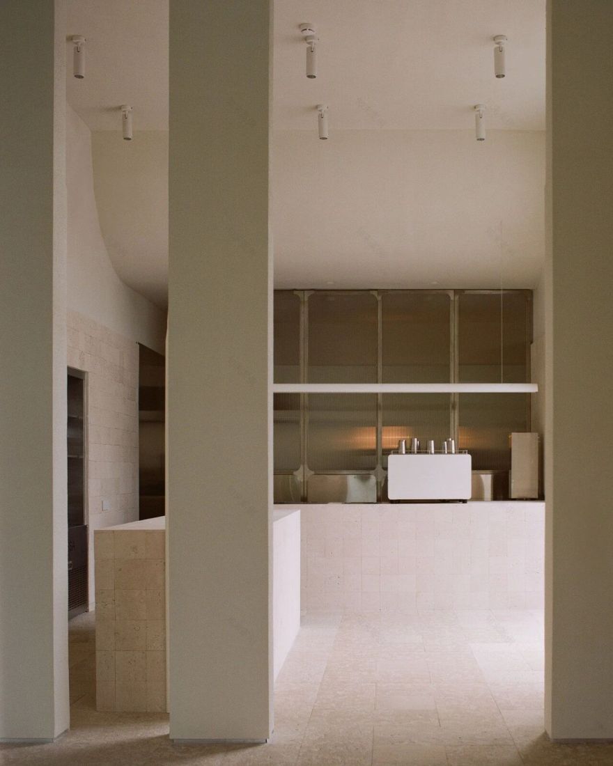 Messa House 女装零售店丨哈萨克斯坦丨UP2DATE architects-32