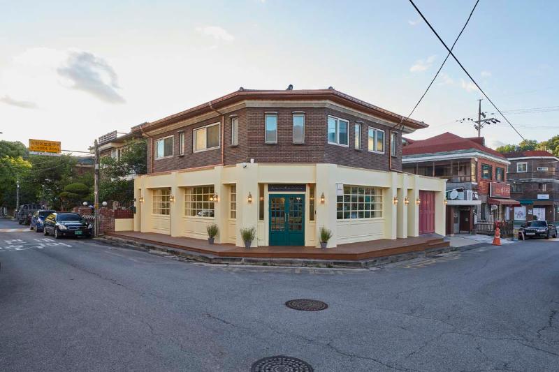 40 平咖啡厅的精致室内设计-21