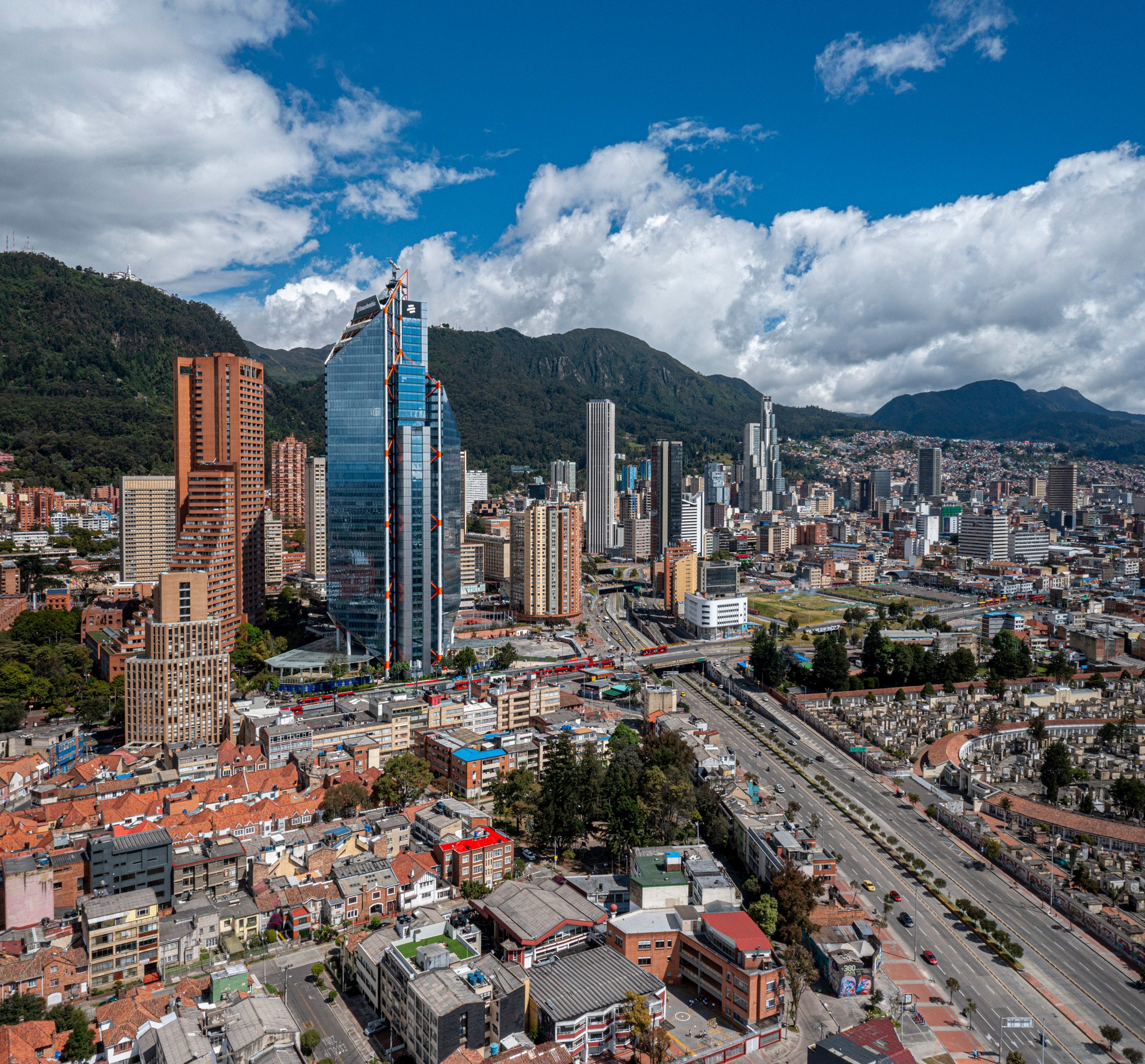 Atrio 开发项目中的高科技摩天大楼丨RSHP-3