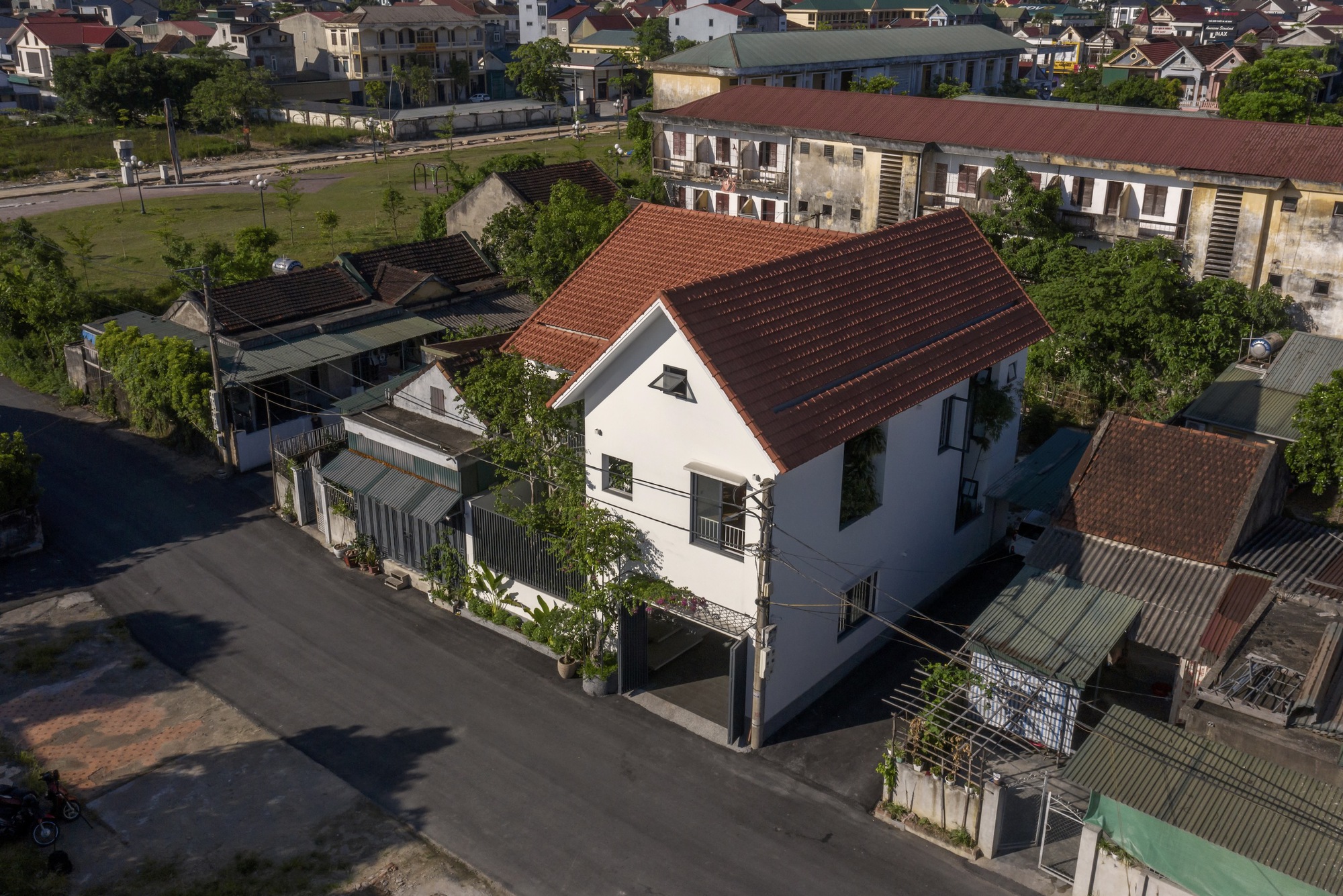 奉山屋丨越南丨Dom Architect Studio-10