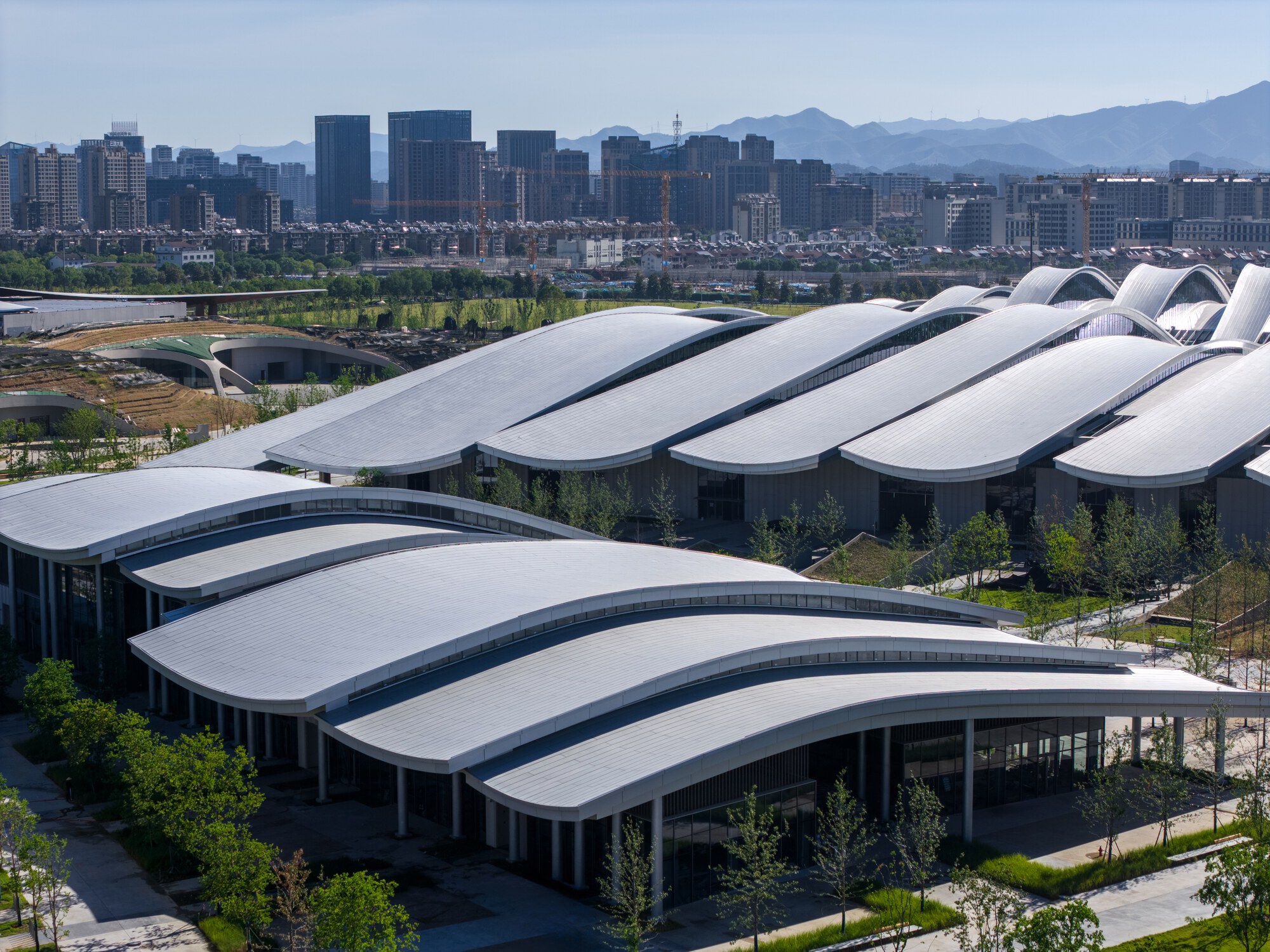 Anji International Convention and Exhibition Center / FRI + Tus-Design-37