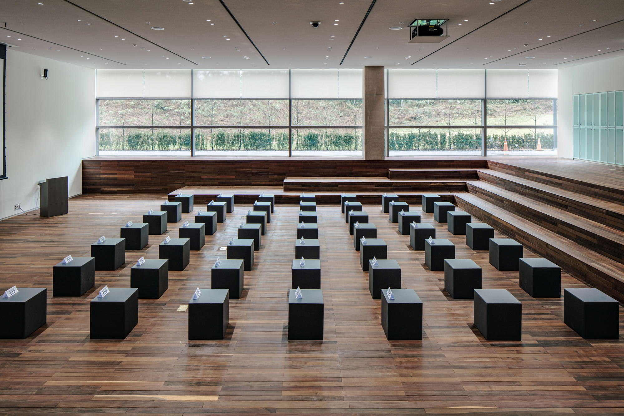 Hyundai Motor Group Global Partnership Center And University Gyeongju Campus / Hyunjun Mihn + MPART Architects-38