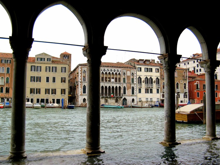 威尼斯金屋传奇 | 圣索菲亚宫与卡'Oro 的奢华岁月-33