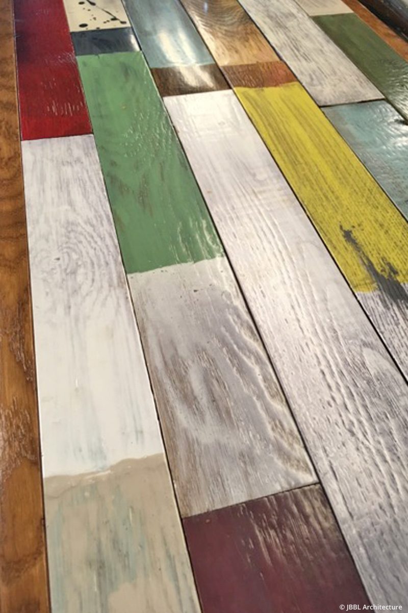 工坊；制造厂 （说明：由于LA FABRIQUE常见含义为工坊、制造厂、工厂等，在无更多语境下较难确定最精准唯一的含义，如果必须选择，工坊相对更常用且表意较宽泛能涵盖一些相关场景，但严格来说此翻译仍有不确定性若此不符合需求，可提供更详细语境 ） 丨法国丨JBBL ARCHITECTURE-24