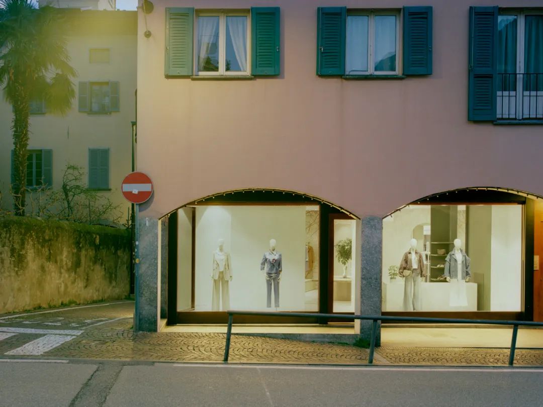 Diciassette·Morbegno女装零售空间-0