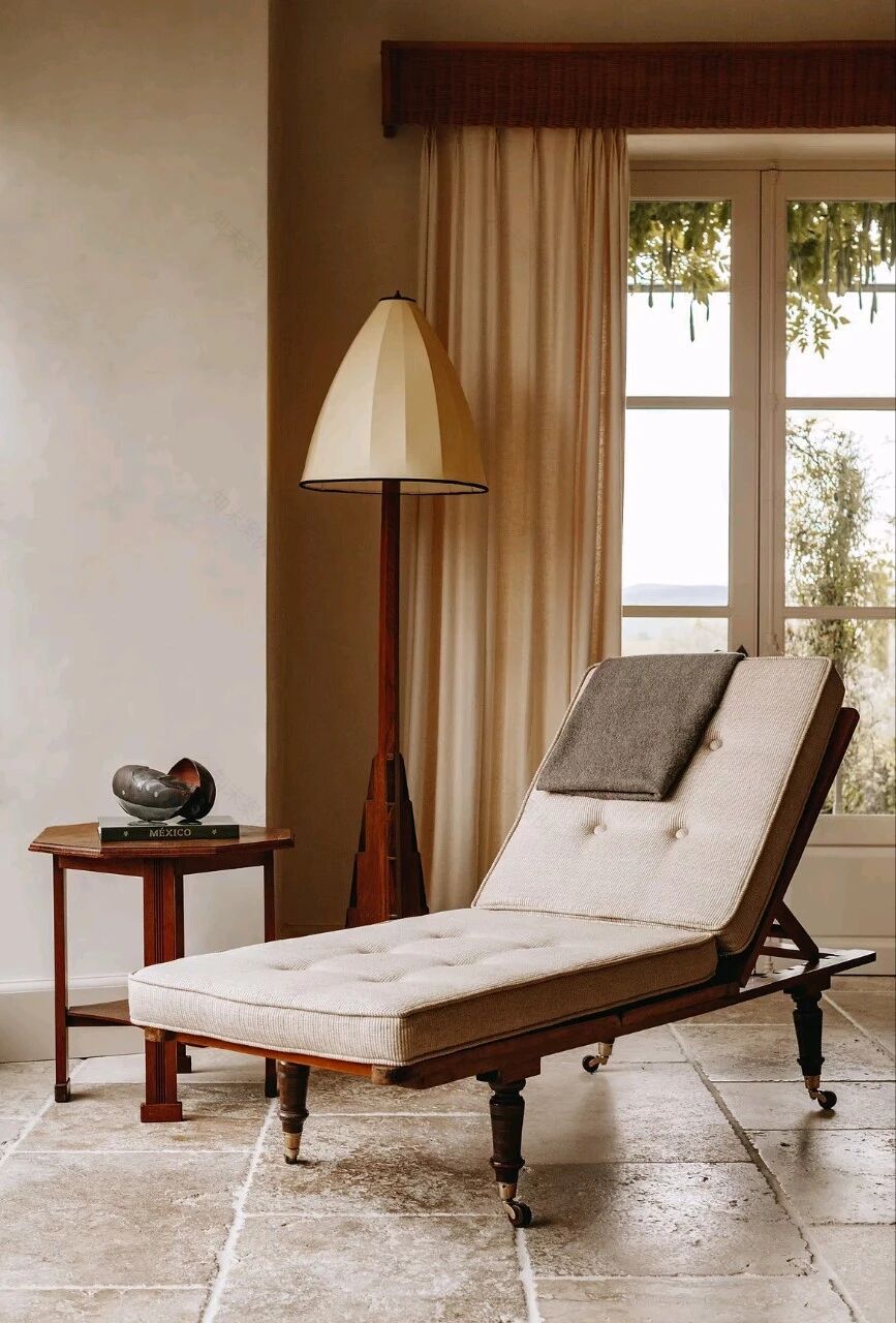 LUBERON 与自然共居·法国南部当代住宅丨迭戈·德尔加多·埃利亚斯(Diego Delgado Elías)-11