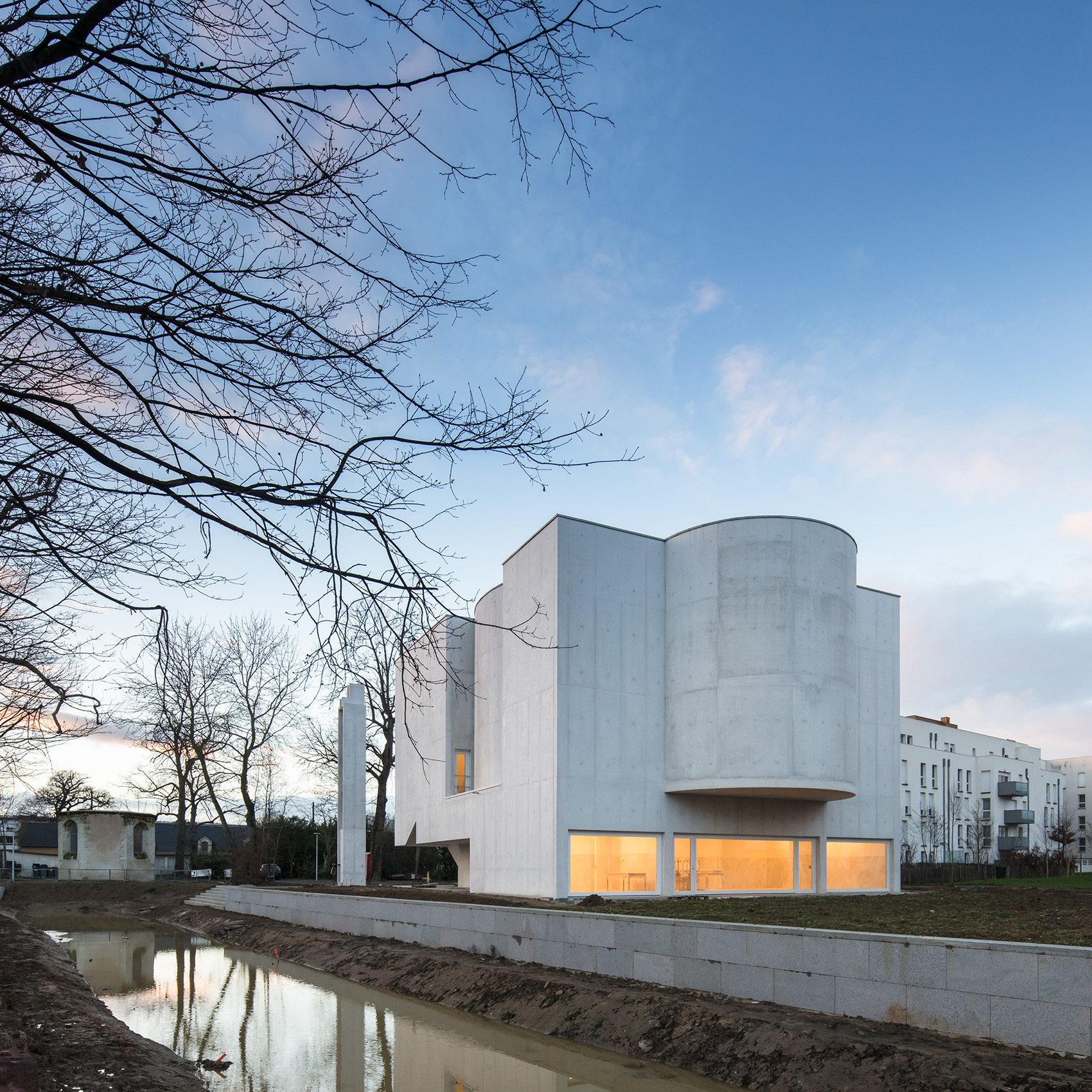 Saint-Jacques-de-la-Lande教堂，法国雷恩 / Álvaro Siza Vieira-110