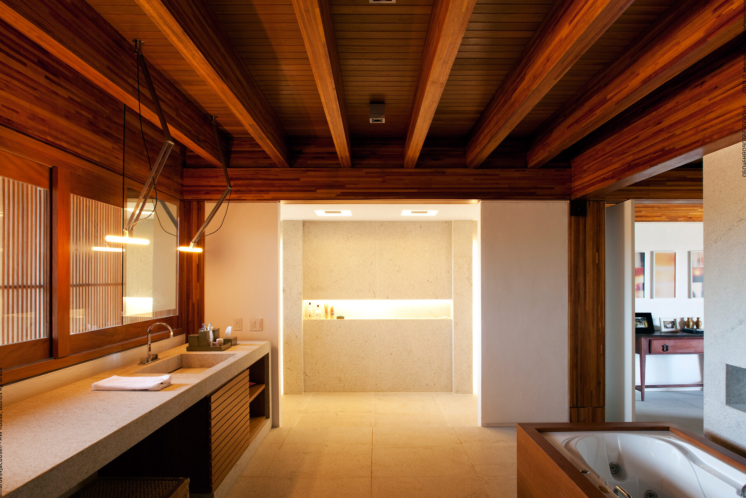 RW 住宅（注：RW在未明确其含义时，可直接保留英文缩写，House常见释义为住宅、房子 ） -32