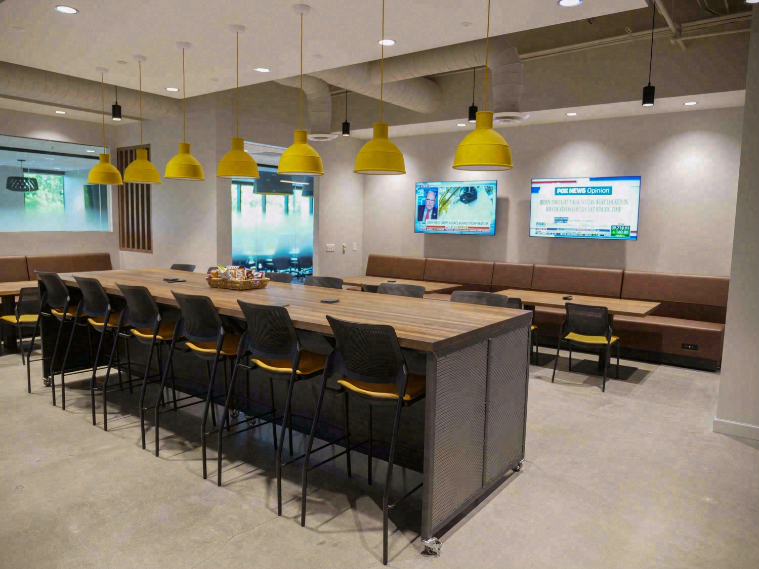 IA Podium/Lectern | Iron Age Office-29