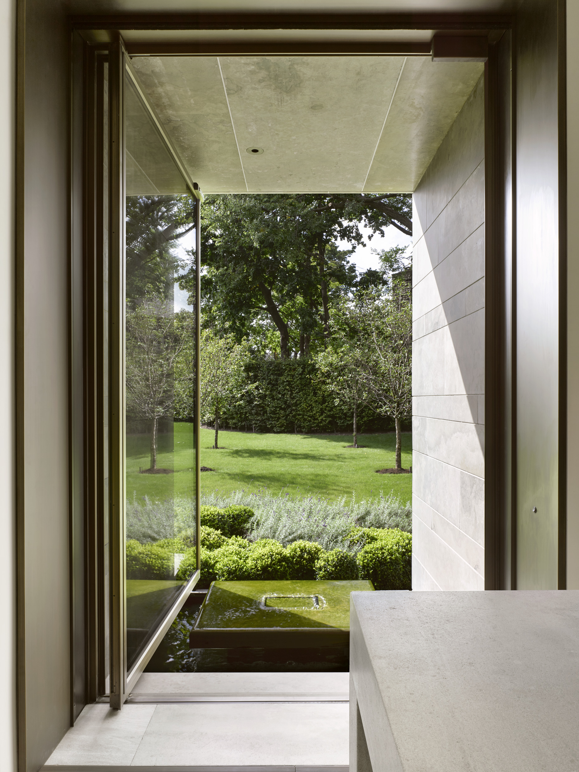 森林山别墅（注：House一般翻译为别墅、住宅，这里结合Forest Hill推测翻译为森林山别墅，可根据实际指代明确的建筑做调整 ） 丨加拿大多伦多丨Hariri Pontarini Architects-24