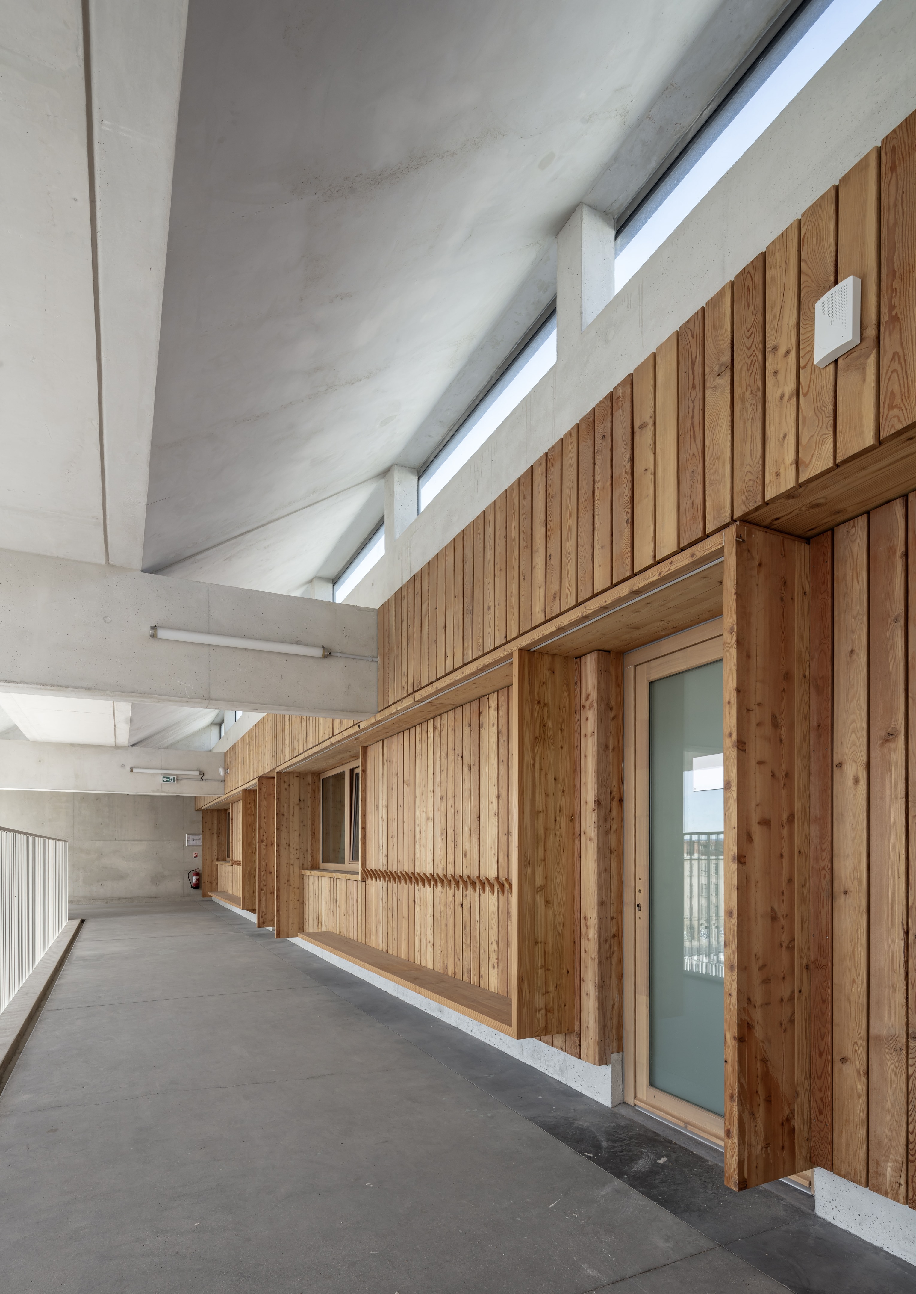 AntoinedeRuffi 学校建筑群丨法国马赛-55