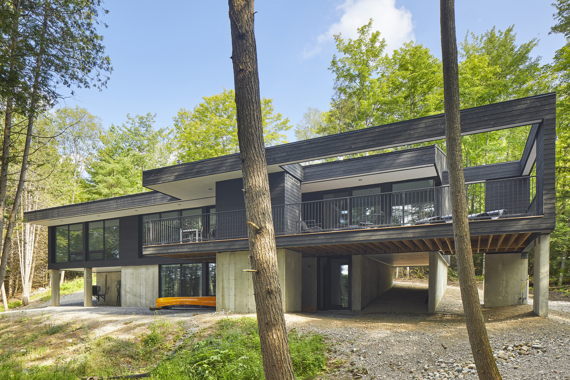 肯纳贝克湖边小屋丨加拿大丨Zerafa Studio-36