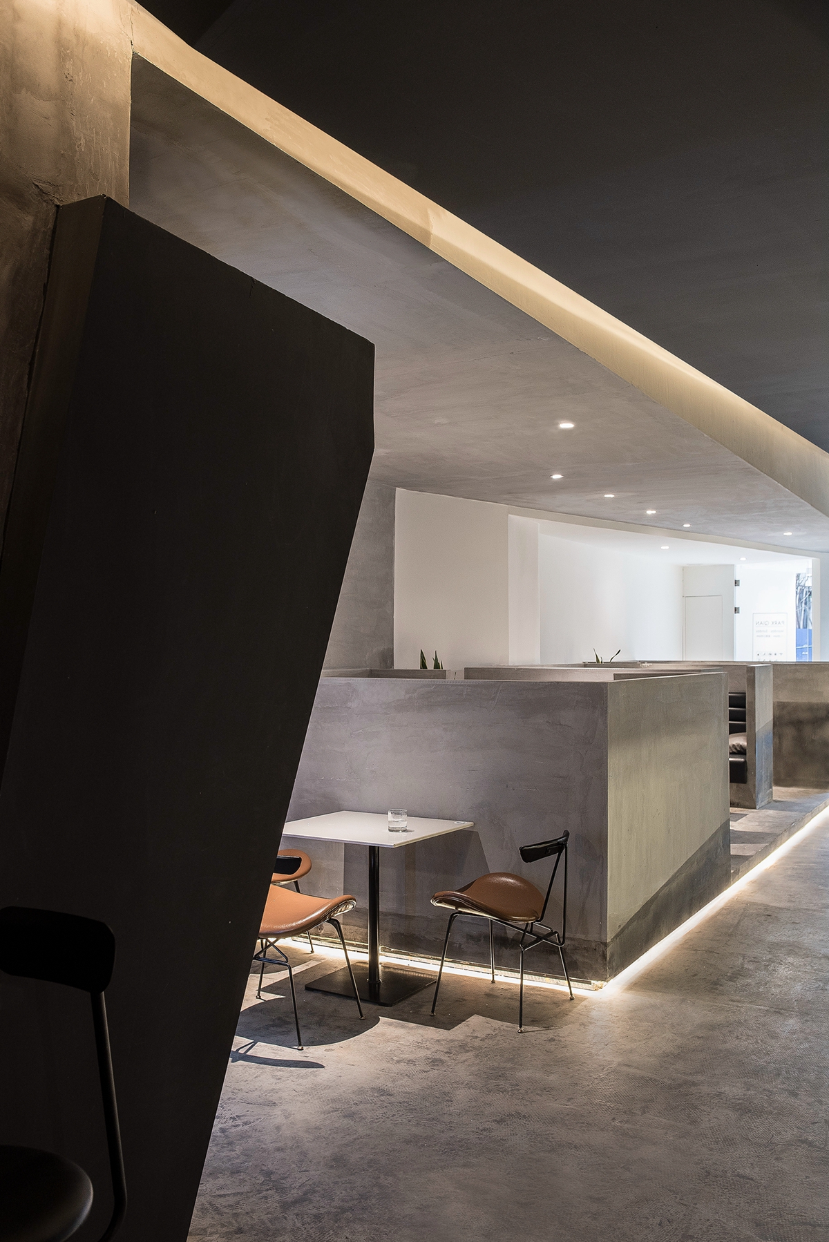 城市夹缝中的变奏彡口空间-32