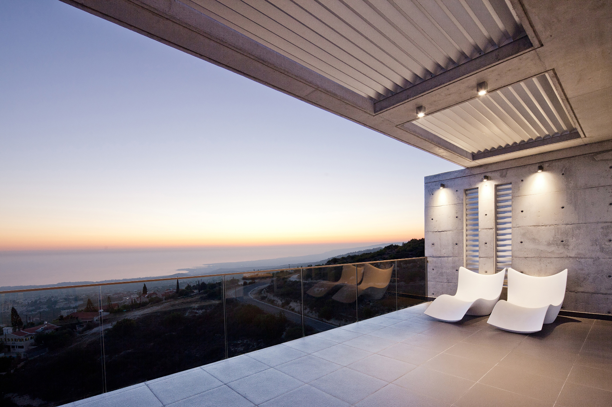 悬崖之上的普罗德罗莫斯德西别墅-35