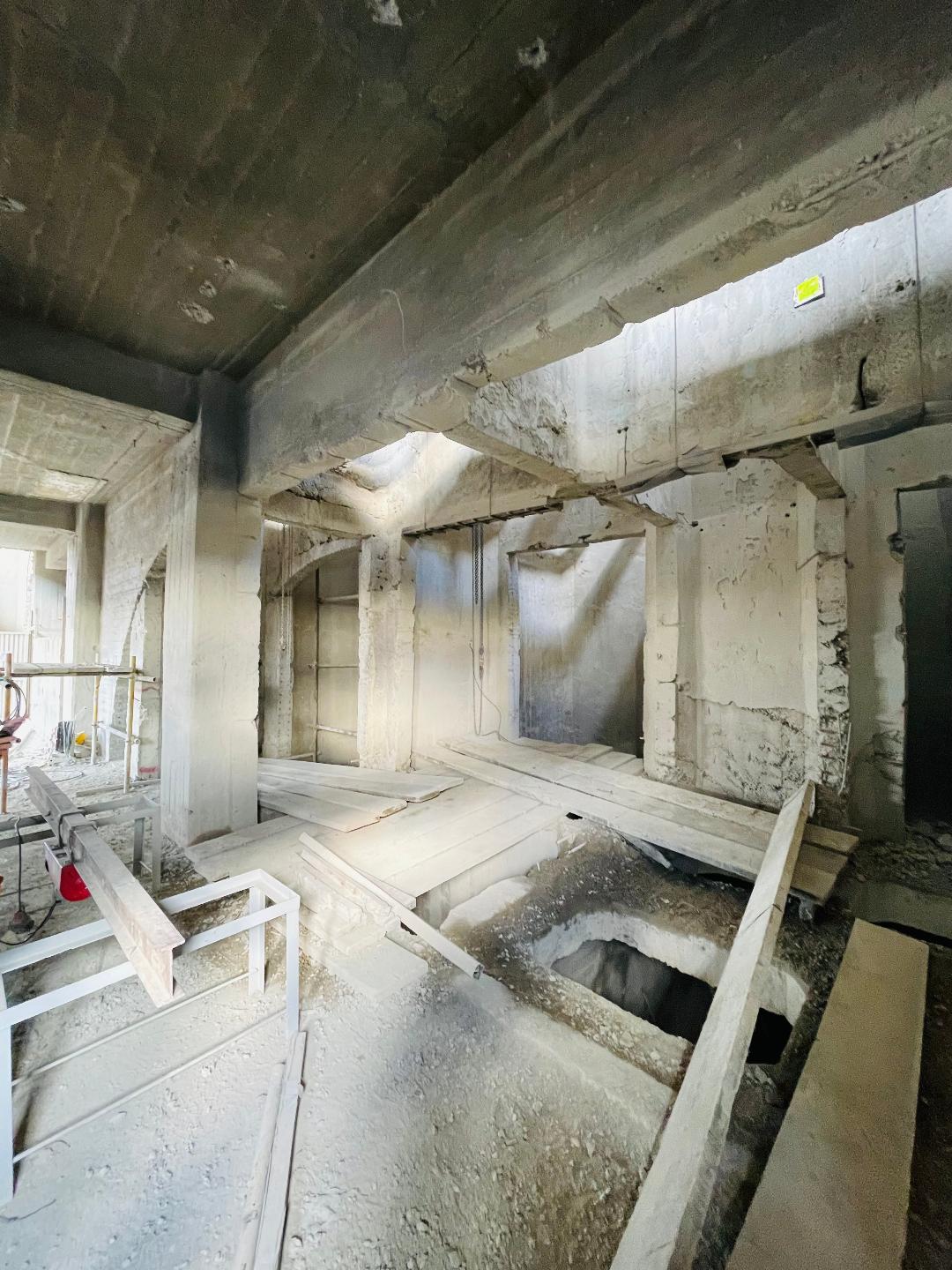 瑞士 50 年历史仓库重塑丨Ashrafi & Zad Design-26