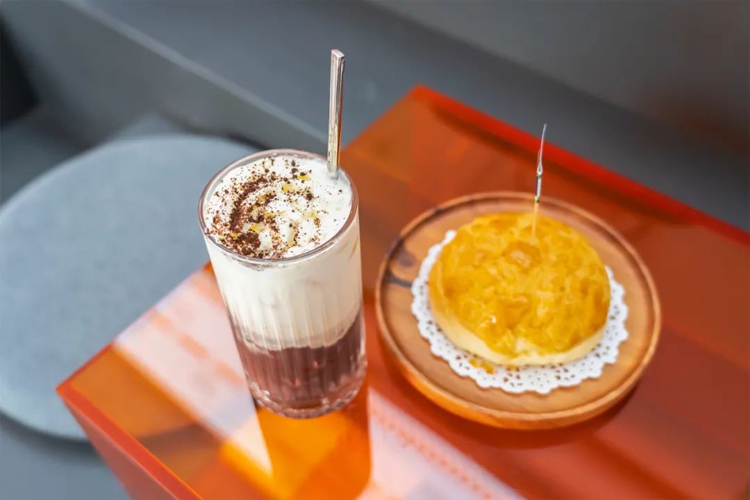 金翠河茶冰厅 · 重庆 180㎡复古港式茶餐厅的橙色之旅丨中国重庆丨空袋子设计 KONDAS DESIGN-8