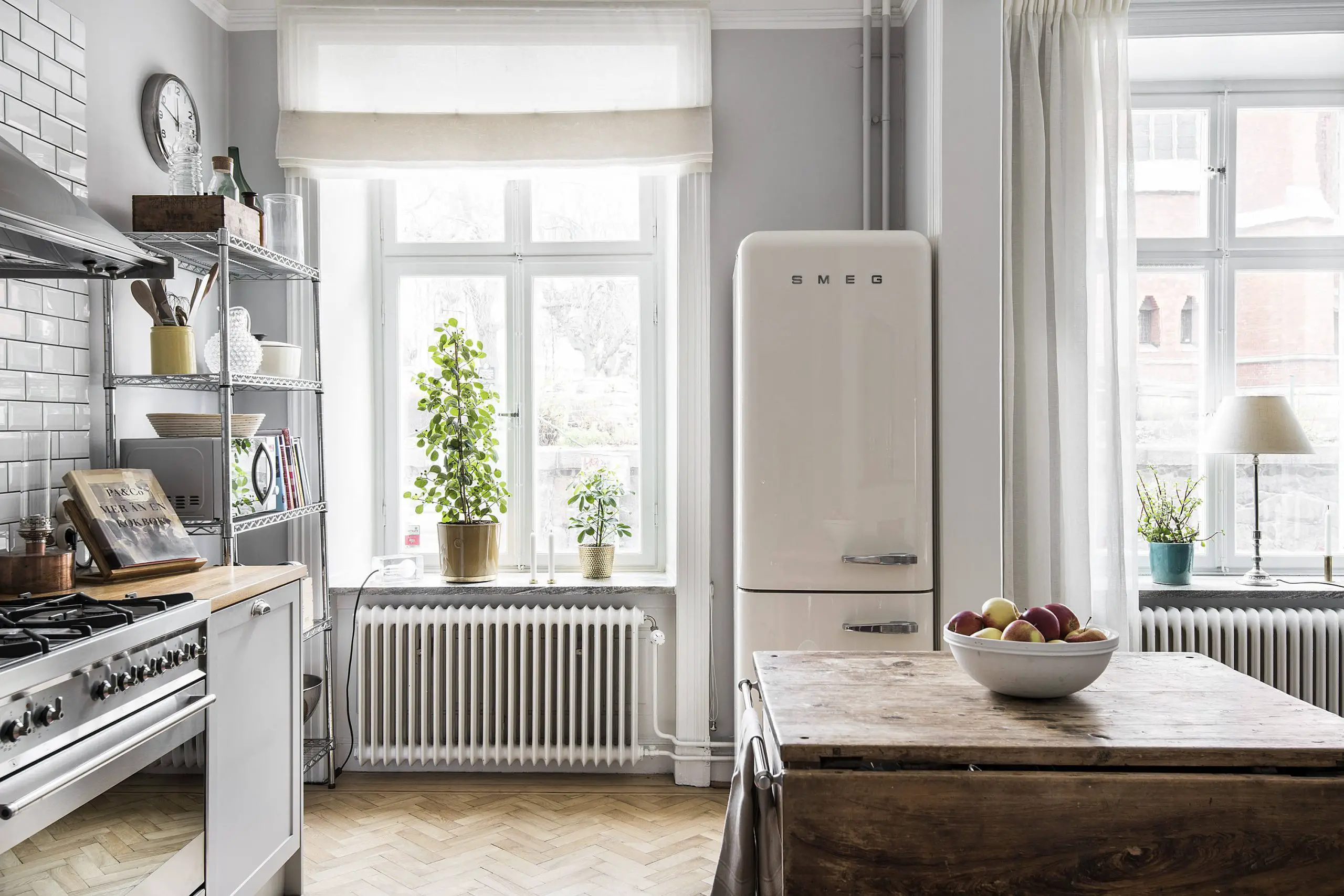 瑞典古韵两居公寓设计-7