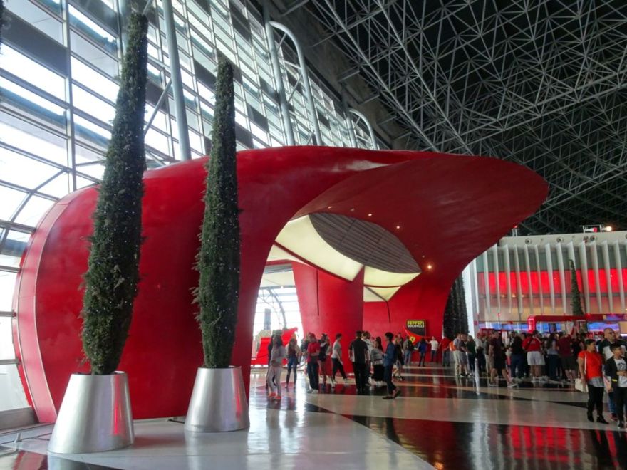 フェラーリ・ワールド・アブダビ | UAE の建築【世界建築巡り】-72