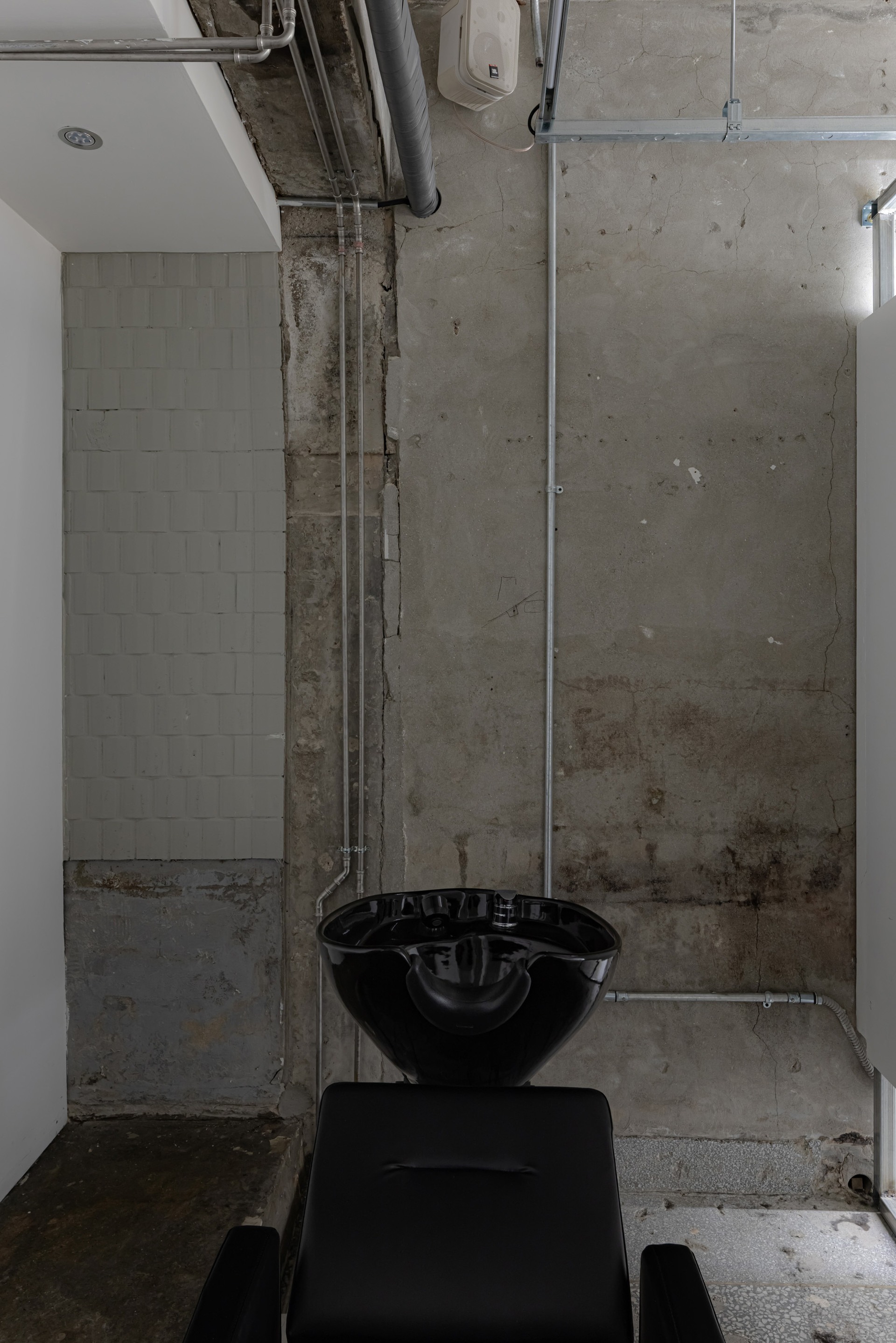 莱克 3

注：Lekker可能是一个人名、品牌名或其他特定名称，由于缺乏更多背景信息，这里按音译处理 丨Docent Design-8