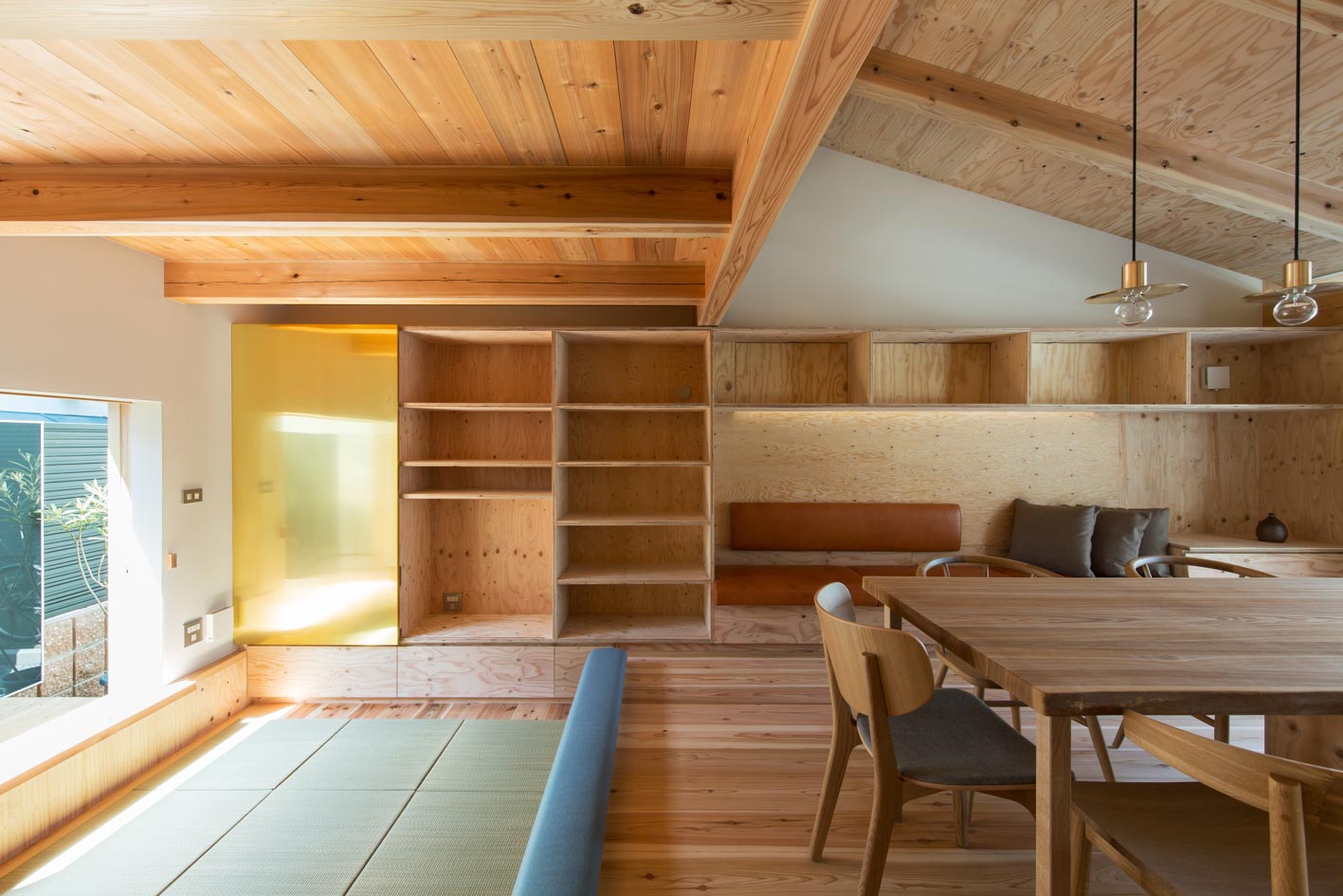 日托明里打造木栅栏住宅，尽显光影魅力-11