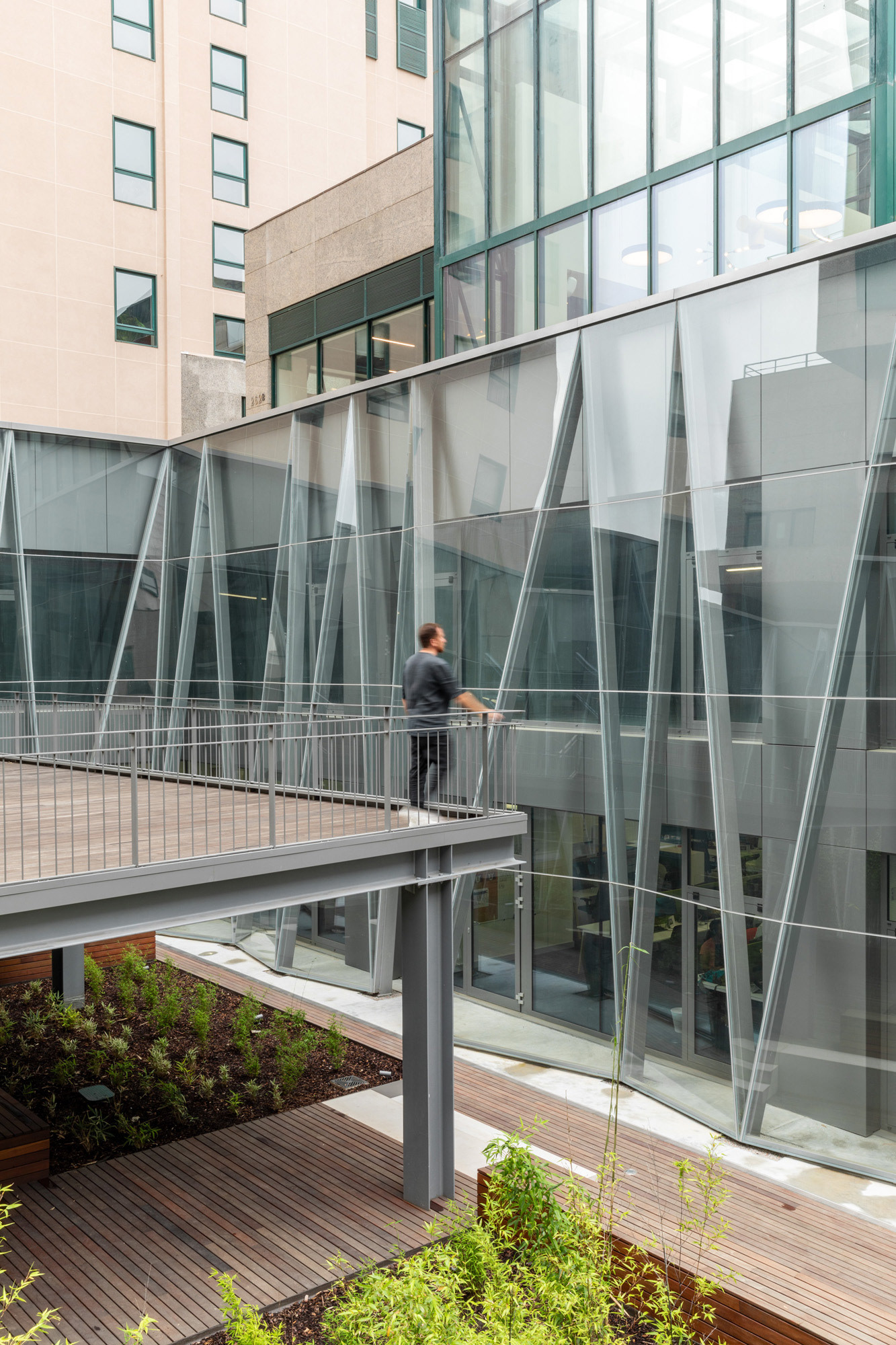 Porto Business Plaza-9