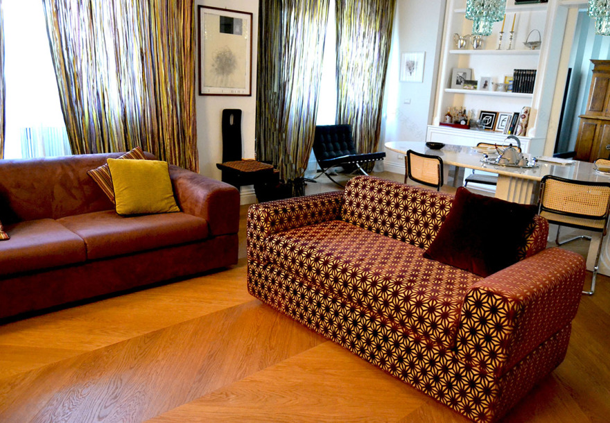 6月2日大屋(注:Casa常见意为房屋、住宅 ,Largo有宽阔的、大的等意思,II在罗马数字里表示2 ,Giugno是意大利语6月 ,这里结合实际情况灵活翻译为6月2日大屋 ,但Casa Largo可能是特定名称,若有更准确背景信息翻译会更精准) 丨Azzurra Garzone(建筑师)-10