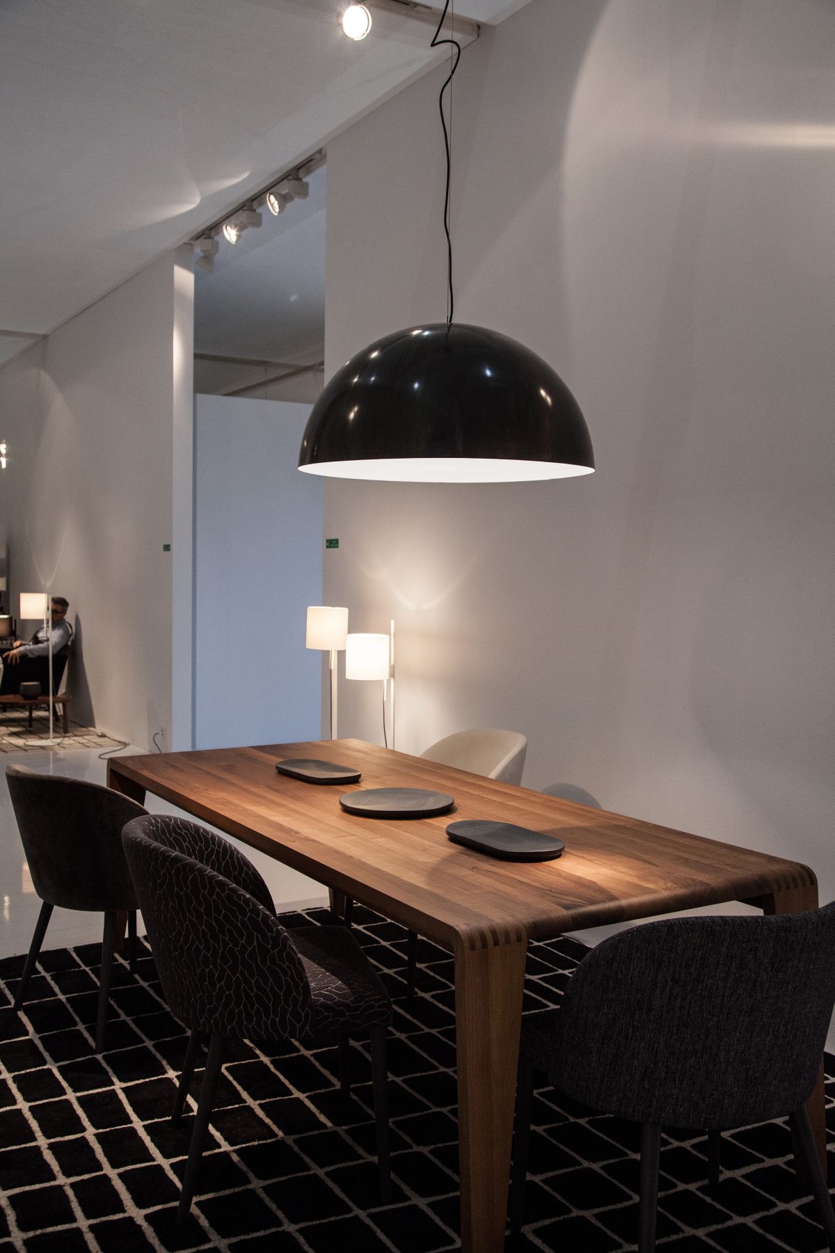 Dining Room Lighting That Will Transform Your Space-12