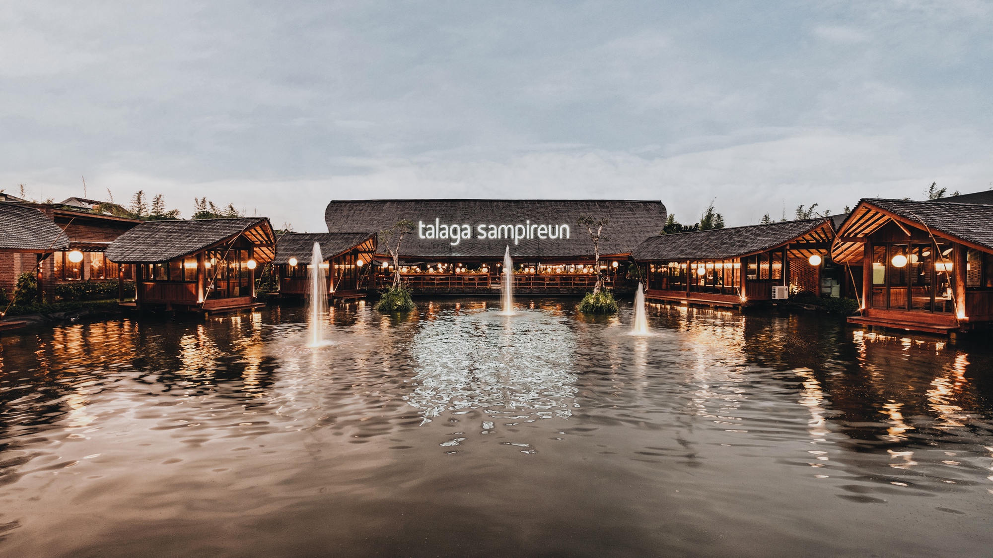 塔拉加桑皮伦亭阁丨印度丨Seniman Ruang-41